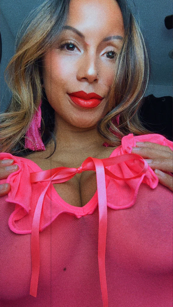Jezabelle's avatar