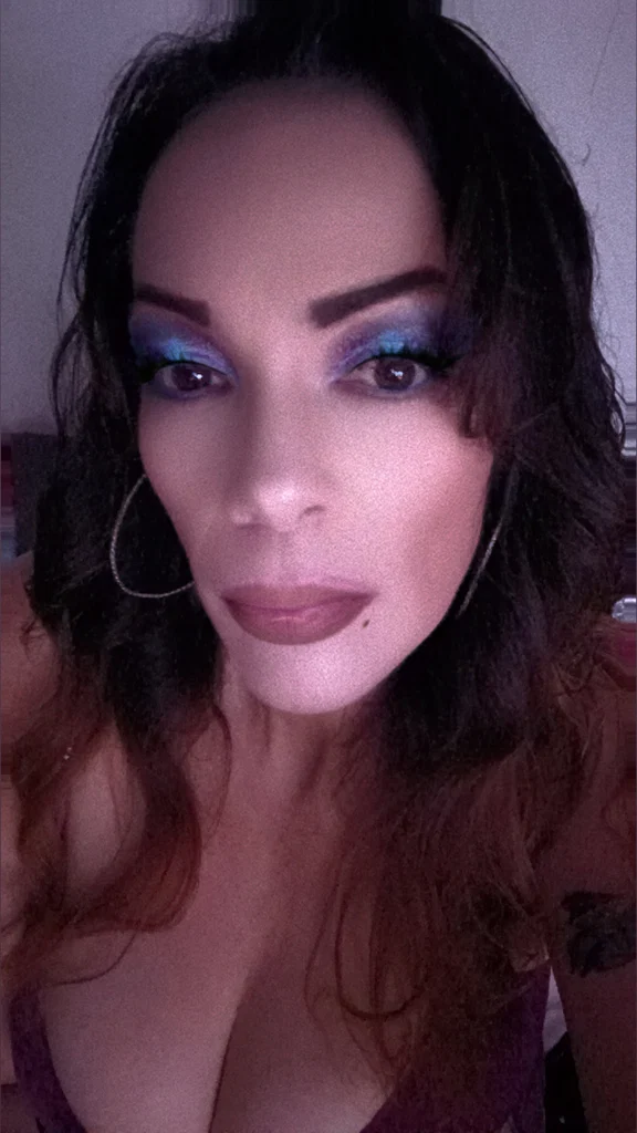 MISSCOUGARXXX's avatar