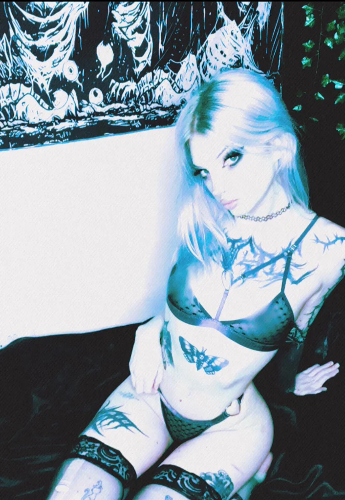 Lux's avatar
