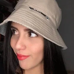 Grace honey's avatar