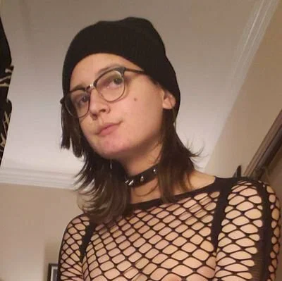 Enby Boi Wife's avatar