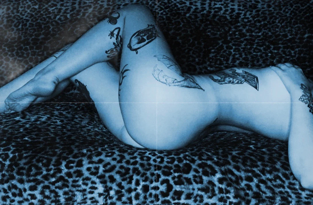 Domino profile banner