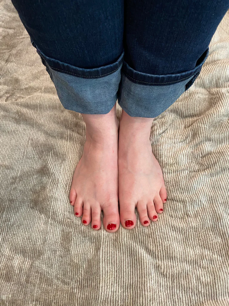 Liz ❤️👣's avatar