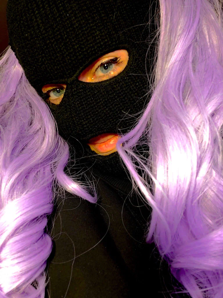 GlossyToo's avatar