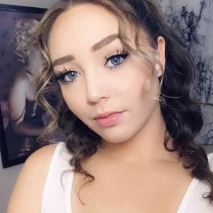 Grace Thompson's avatar