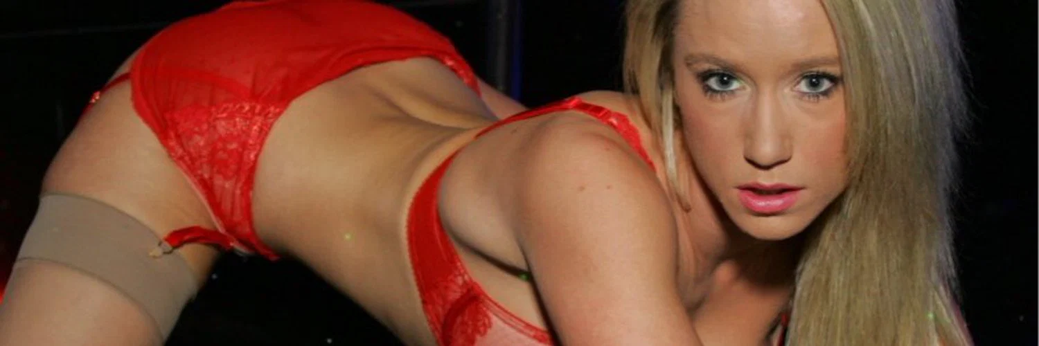Melinda Fox profile banner