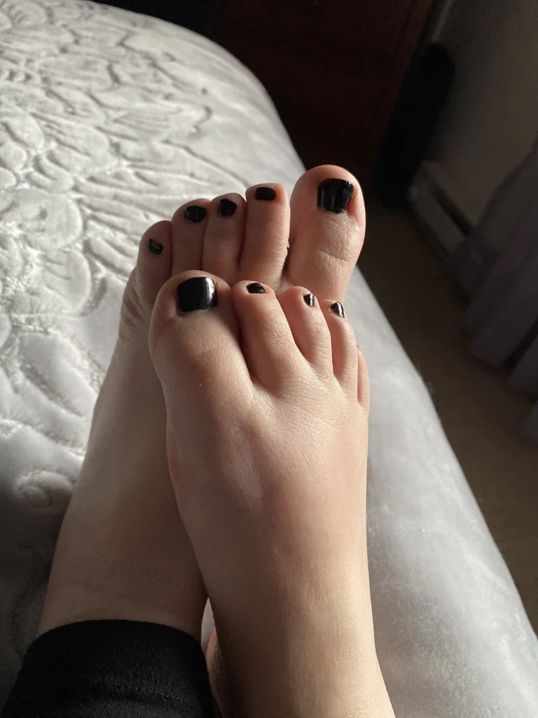Tiny Tootsies's avatar