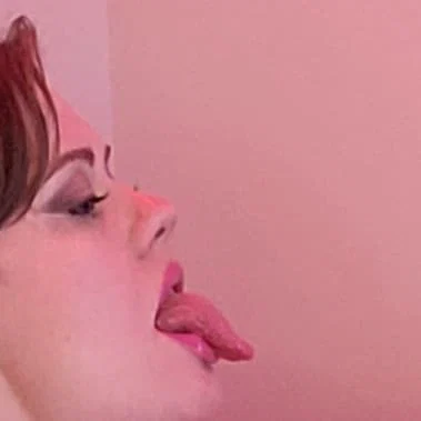 Sasha Roan's avatar