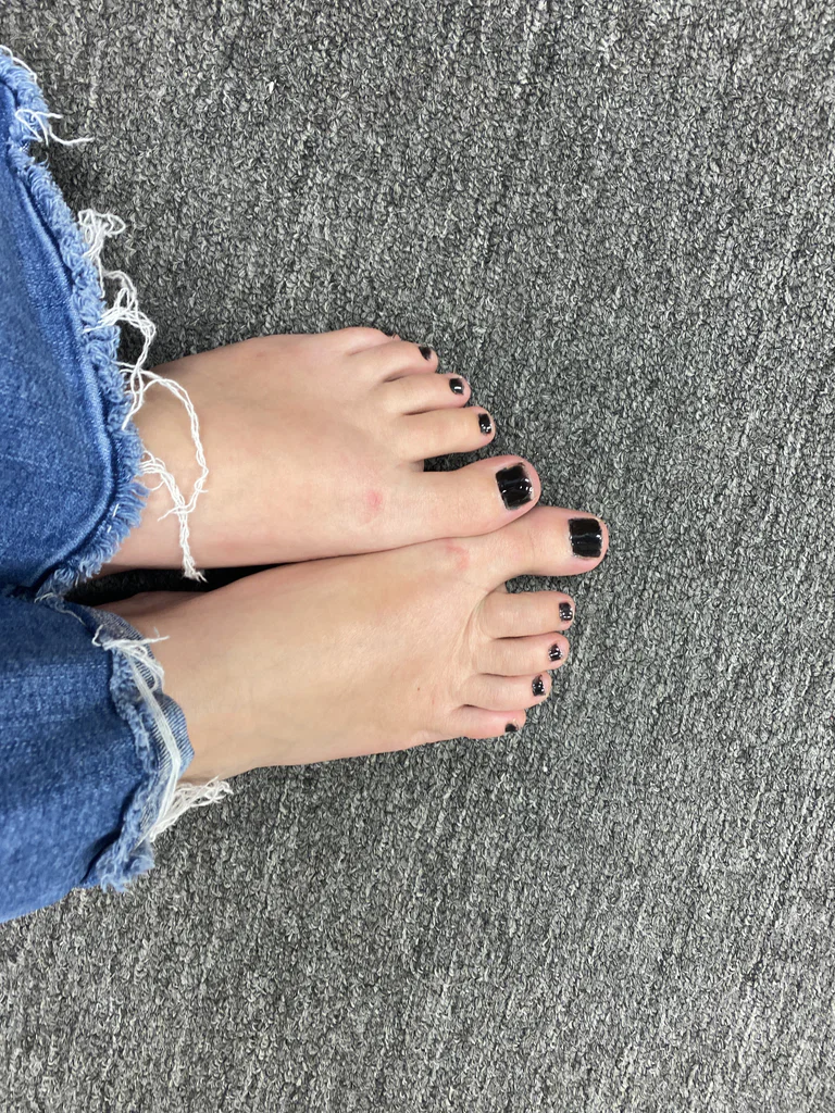 AnastasiaMJonesFeet's avatar
