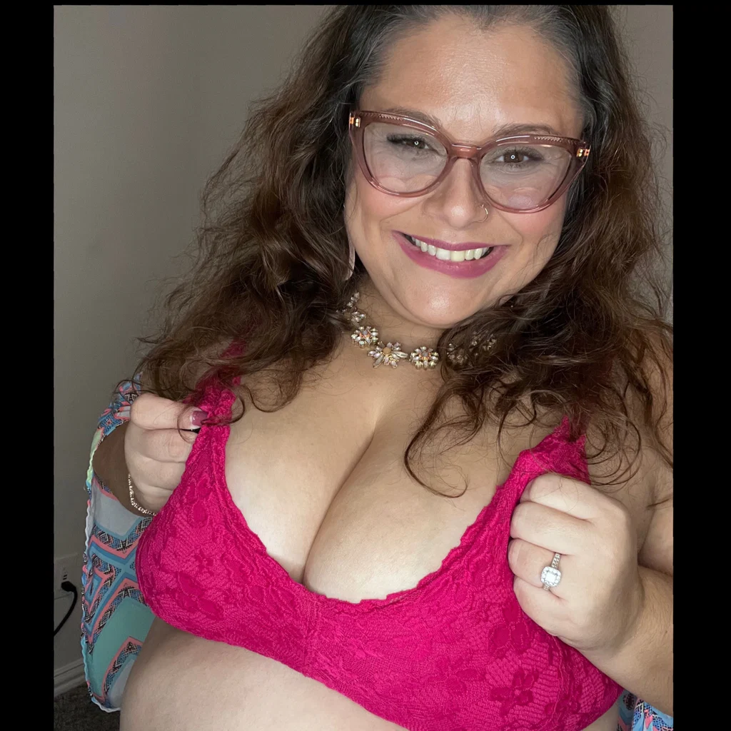 💗😈🤤PLUS-SIZE HOUSE WIFE🤤😈💗's avatar