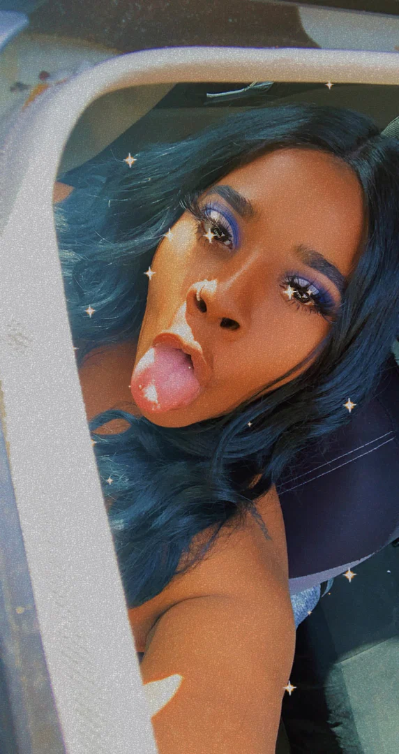 TherealRyliee_π― profile banner