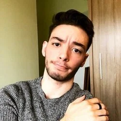 Bastien Melo's avatar