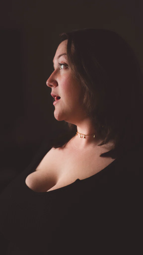 Lindsay Lauriar's avatar