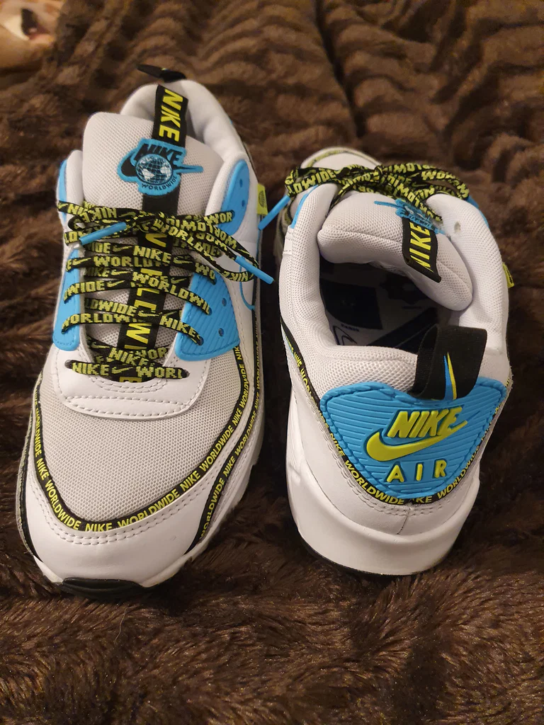 Policesneakers's avatar