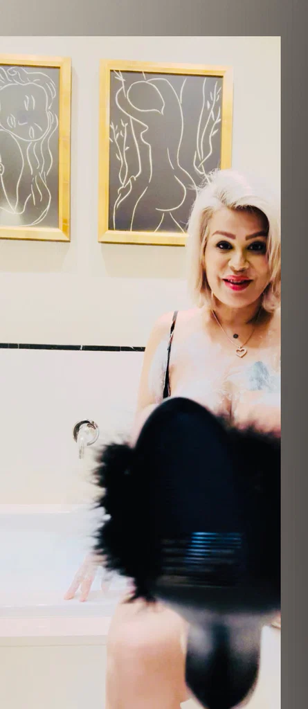la Chula Myra