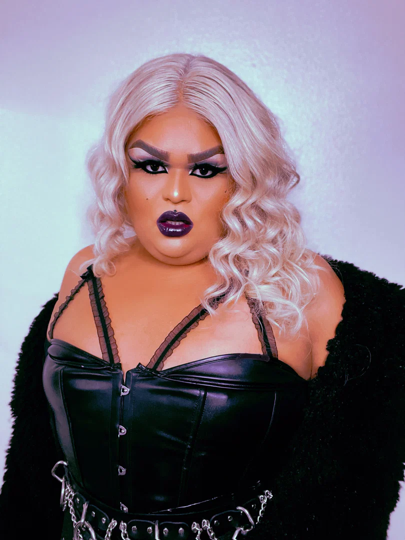 Divina V. profile banner