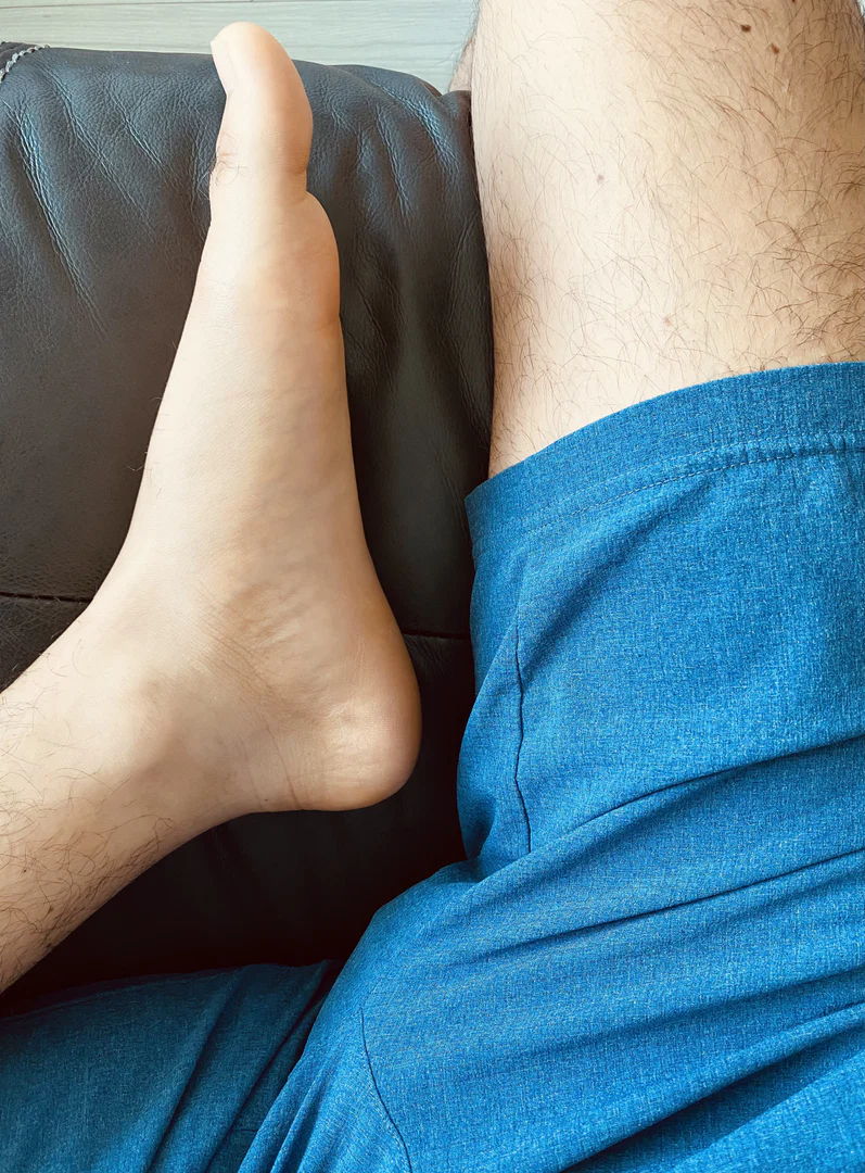 Feetstar profile banner