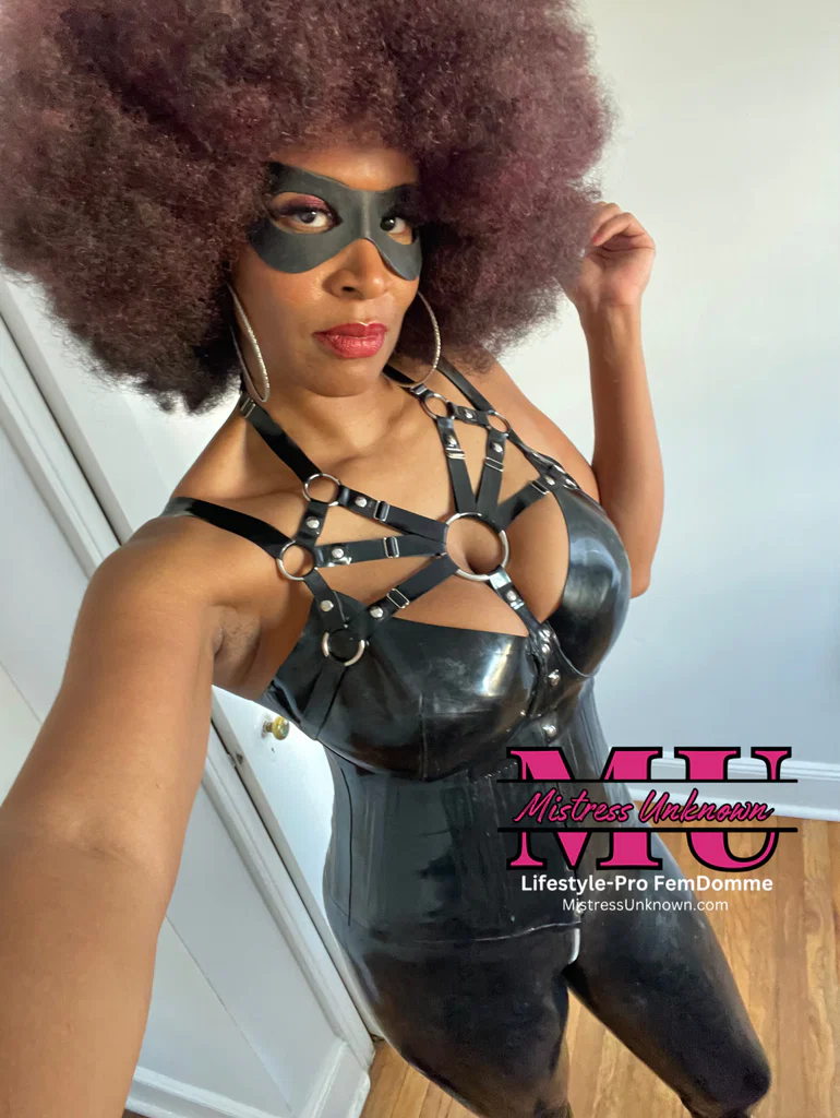 6ft Nubian Strapon Queen: FemDom•Pegging's avatar