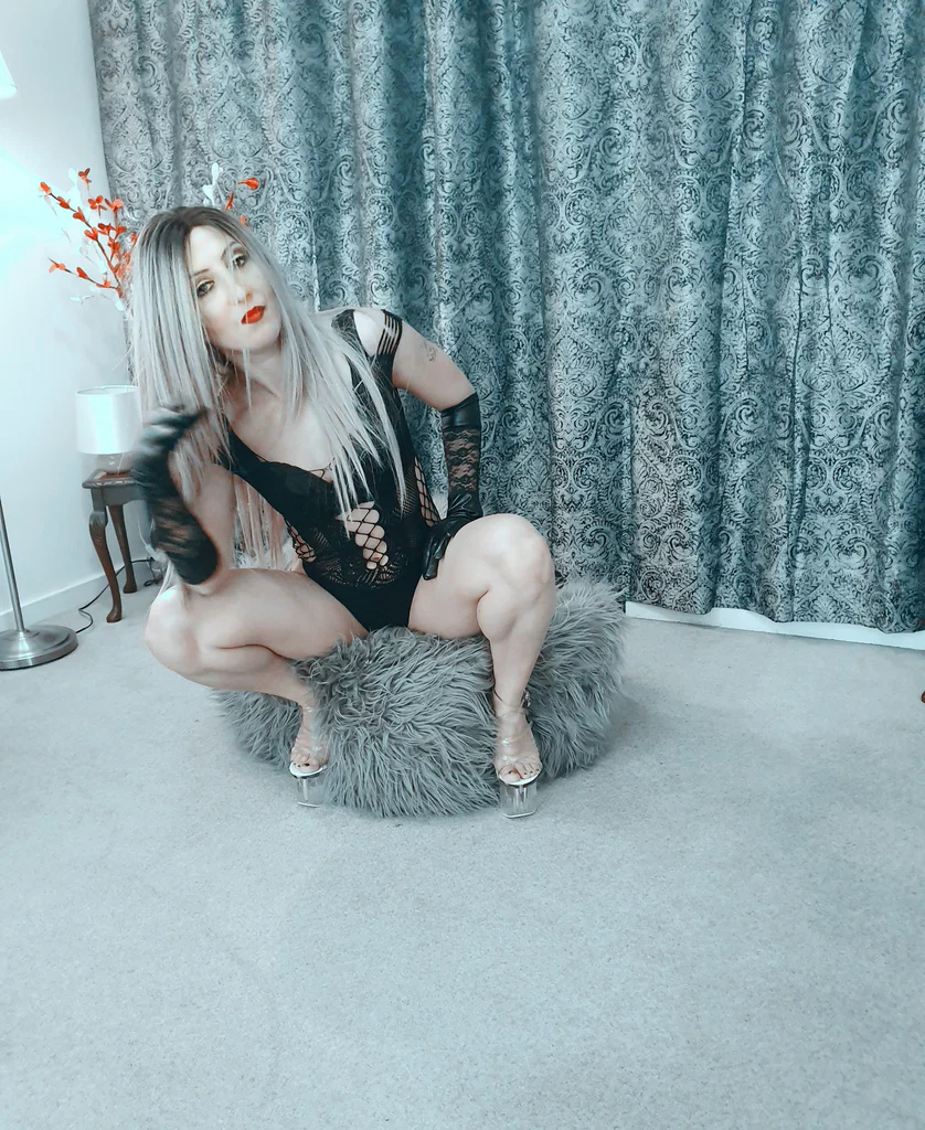 MariaHot's avatar