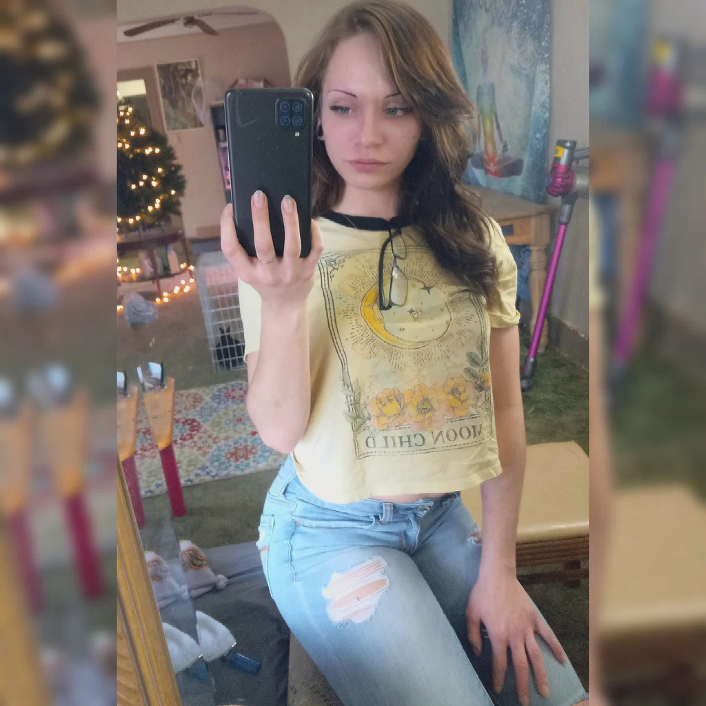 Shan 💕🍑's avatar