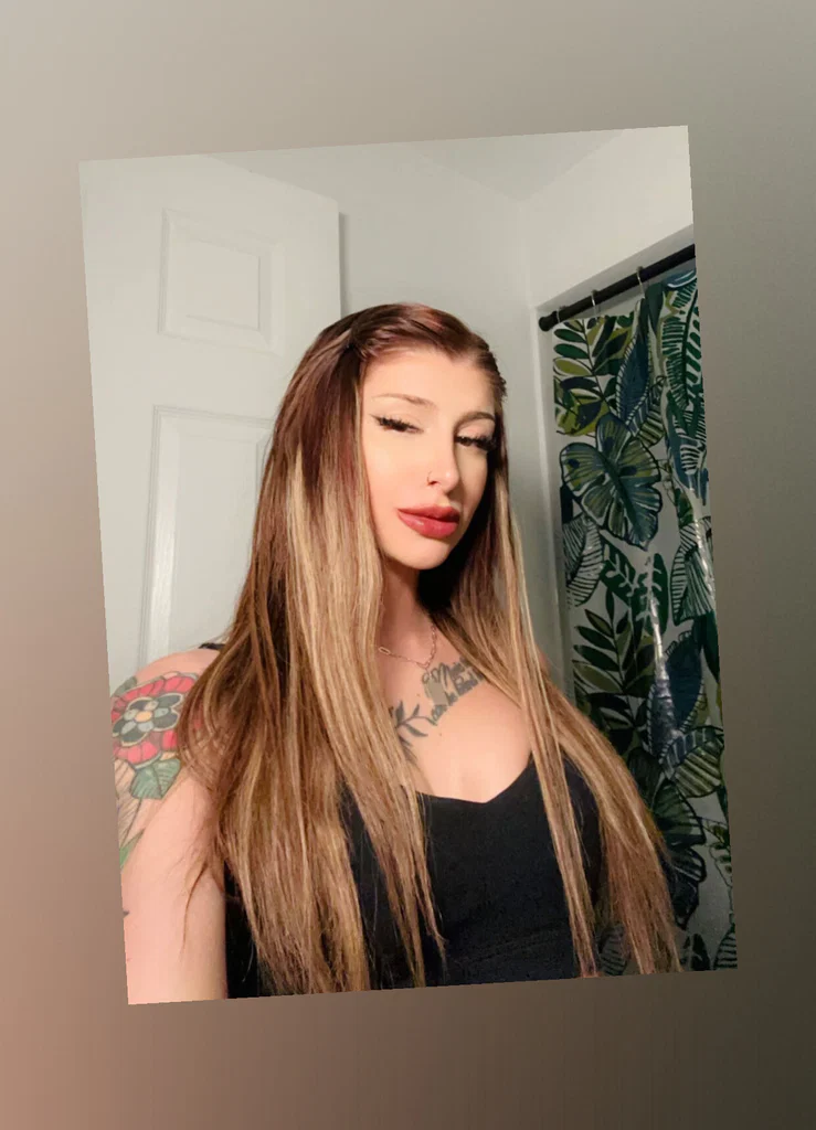 Heatherꨄ's avatar