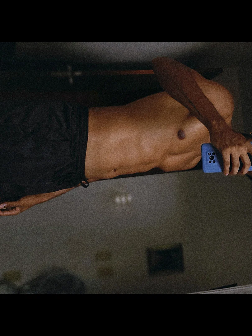 Emerson Souza profile banner