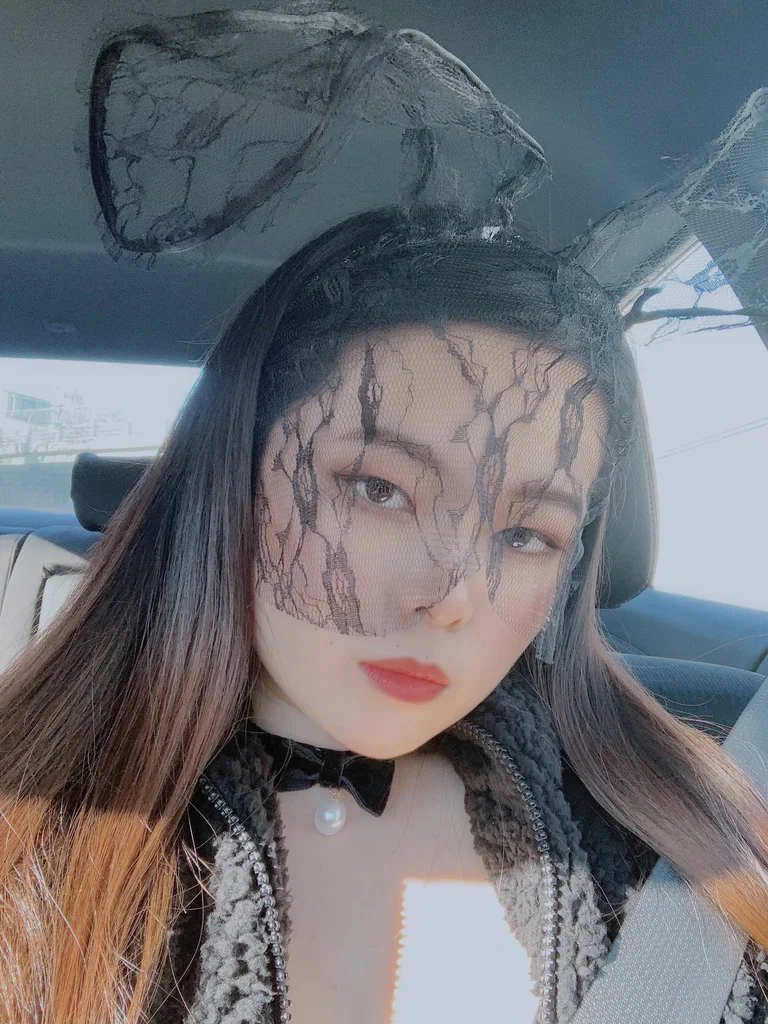 Asianbbygirl