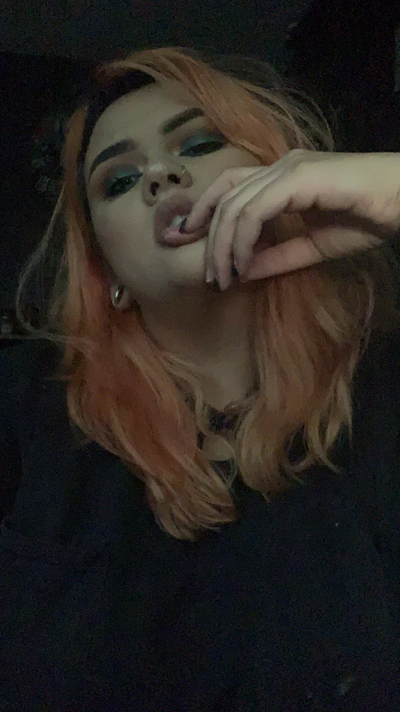 Roxanna La Diablera's avatar