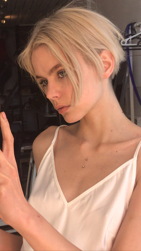 Nika Lykova's avatar