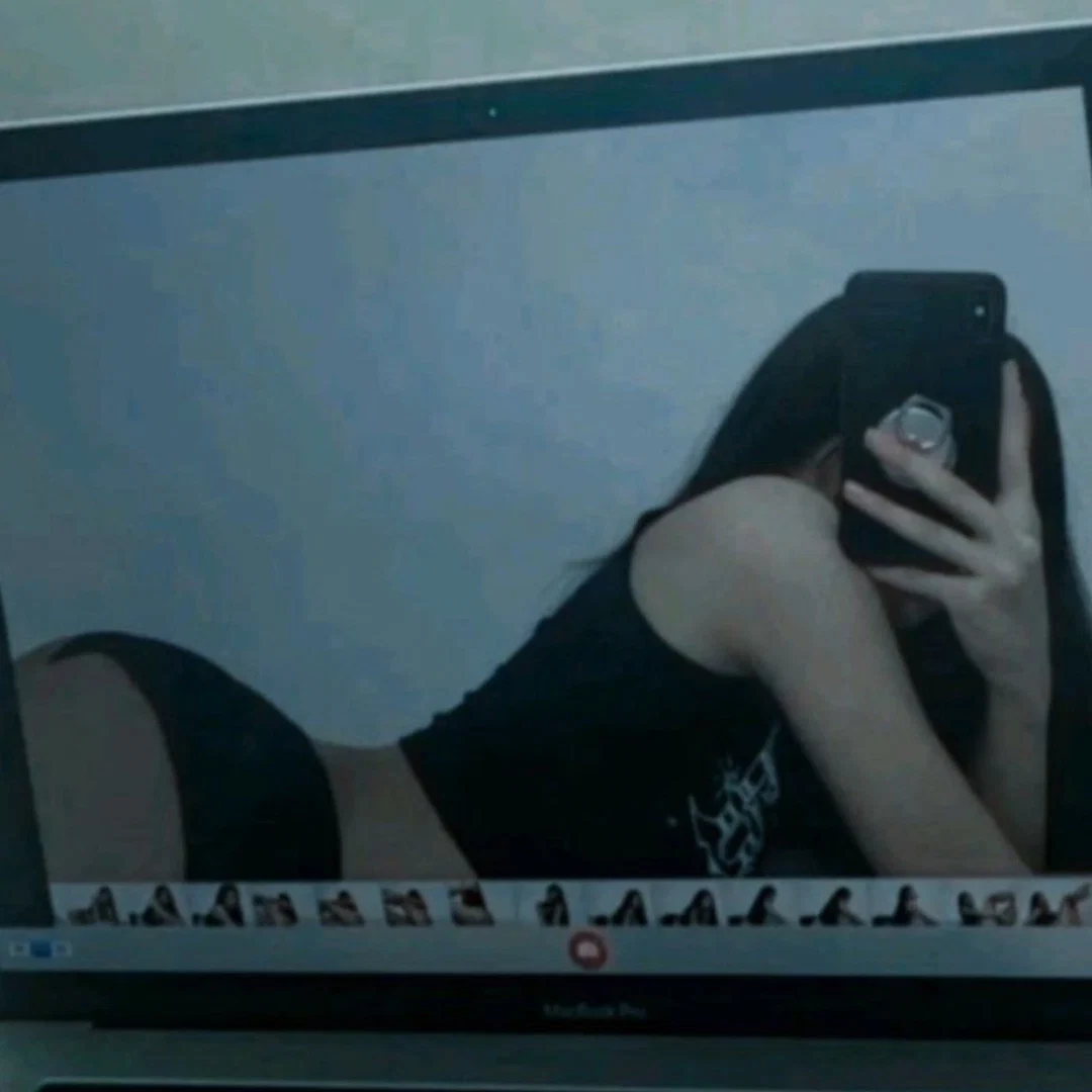 pillowPrincess profile banner