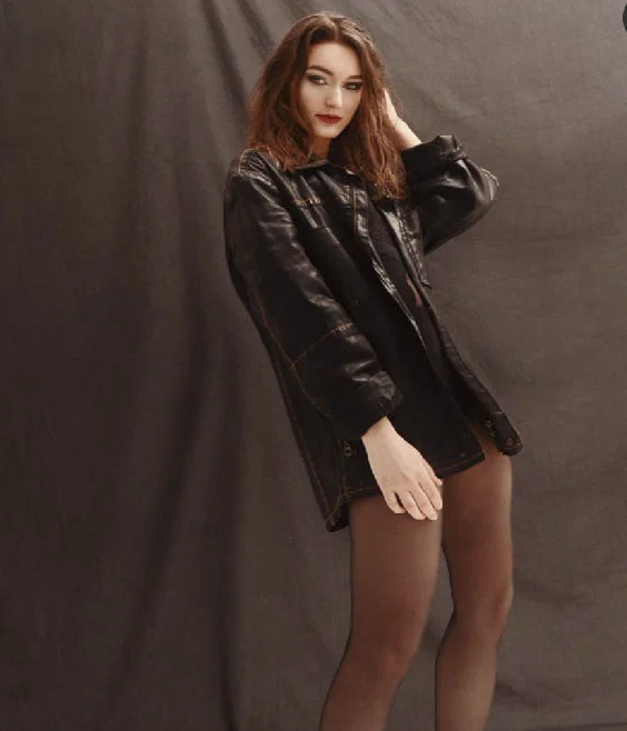 Alina Bes's avatar