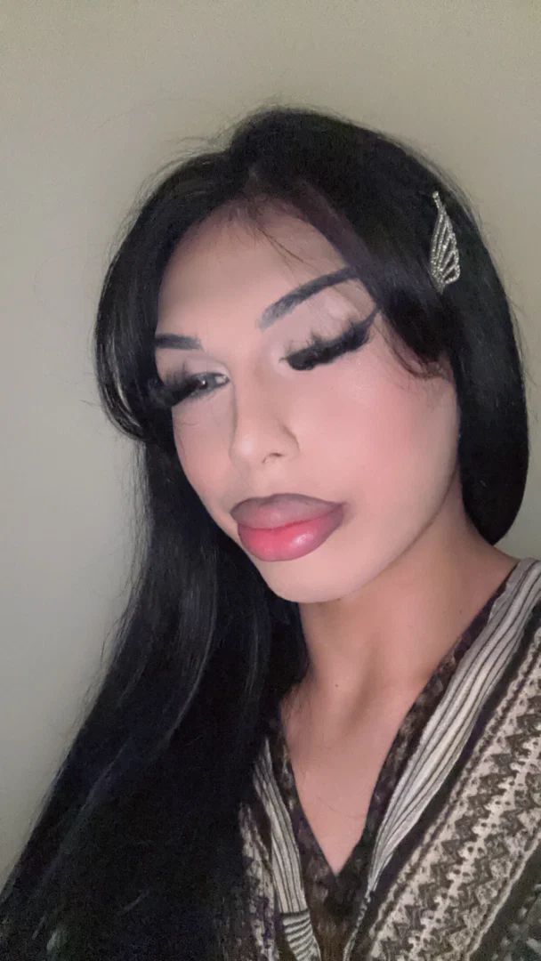 Jasmine Doll profile banner