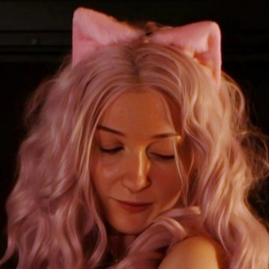 Kat ♡'s avatar