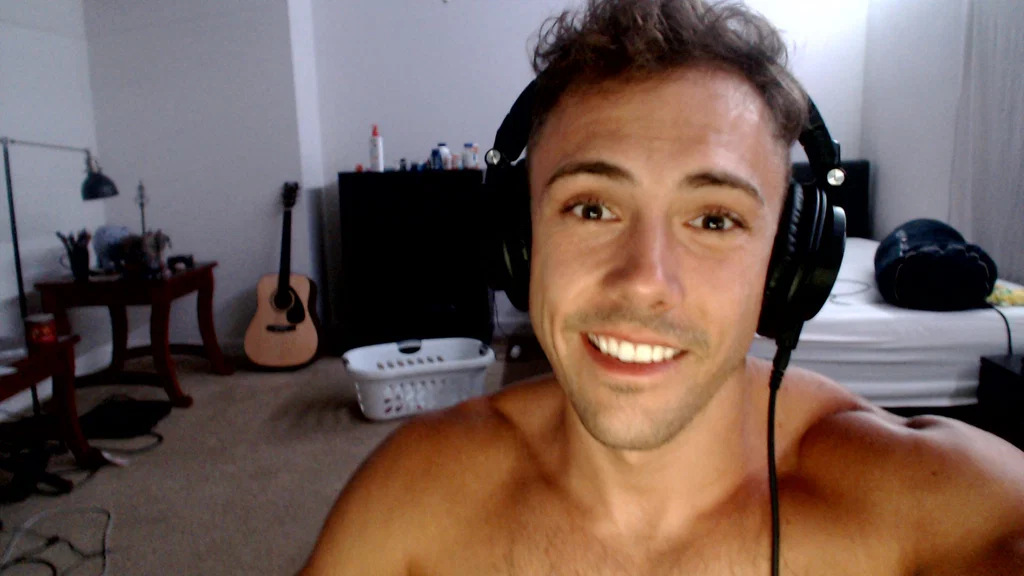 SneakyNucc's avatar