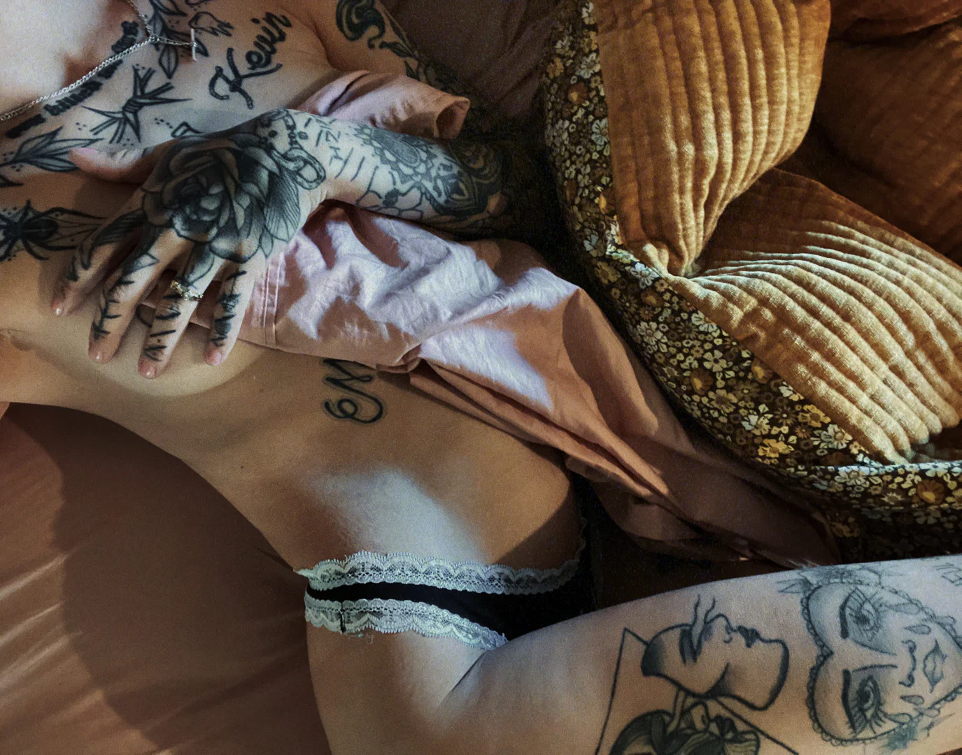 π₯πΈ βπ©ππ¦π―π’ πΈπ₯ profile banner