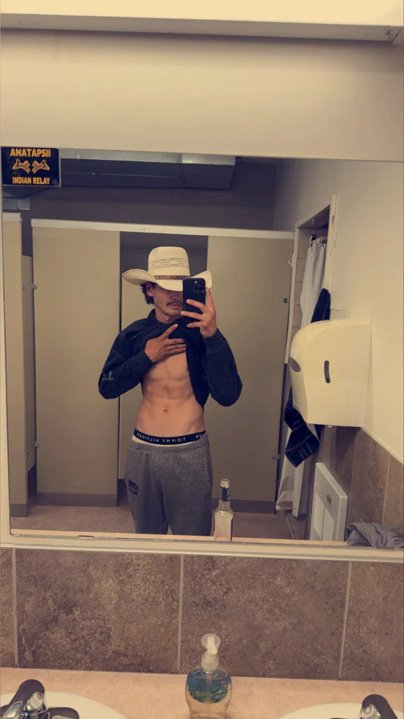 Native playboy's avatar
