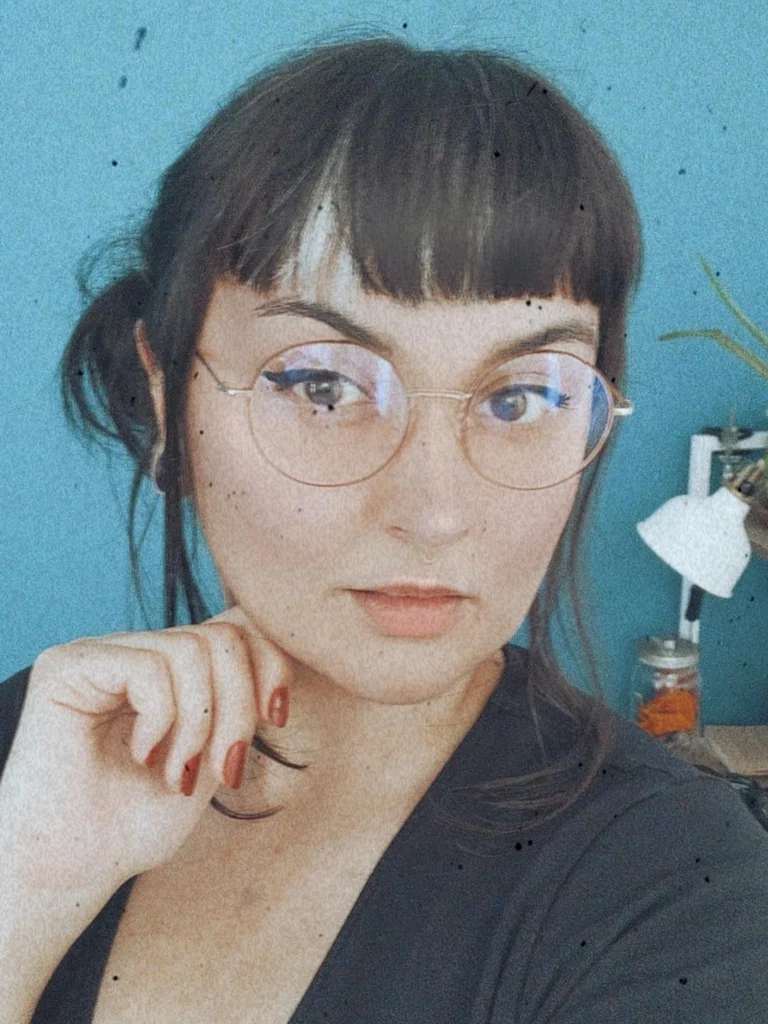 Joyce Doe's avatar