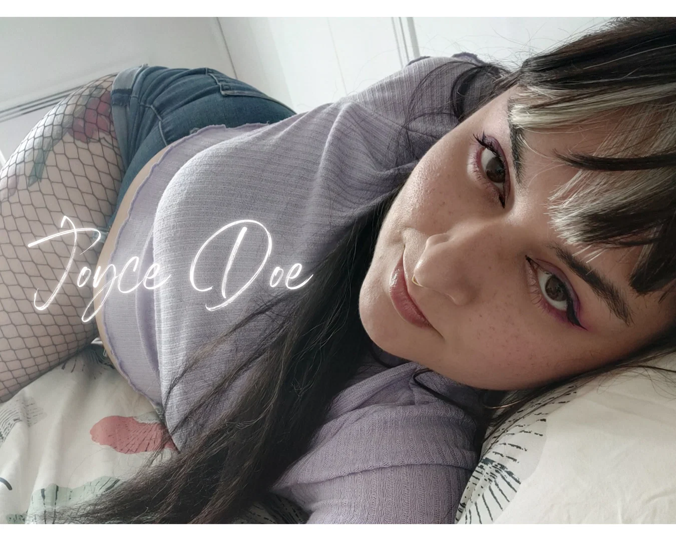 Joyce Doe profile banner