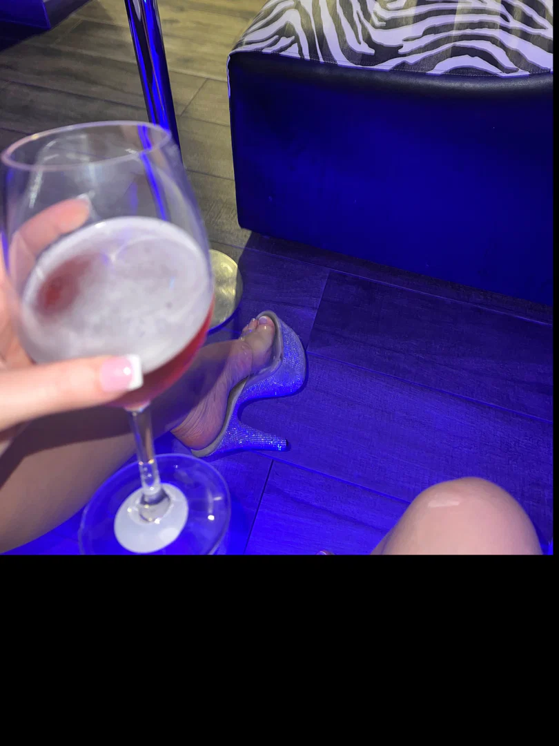 👩🏼 barbie w a big booty 🥂 profile banner