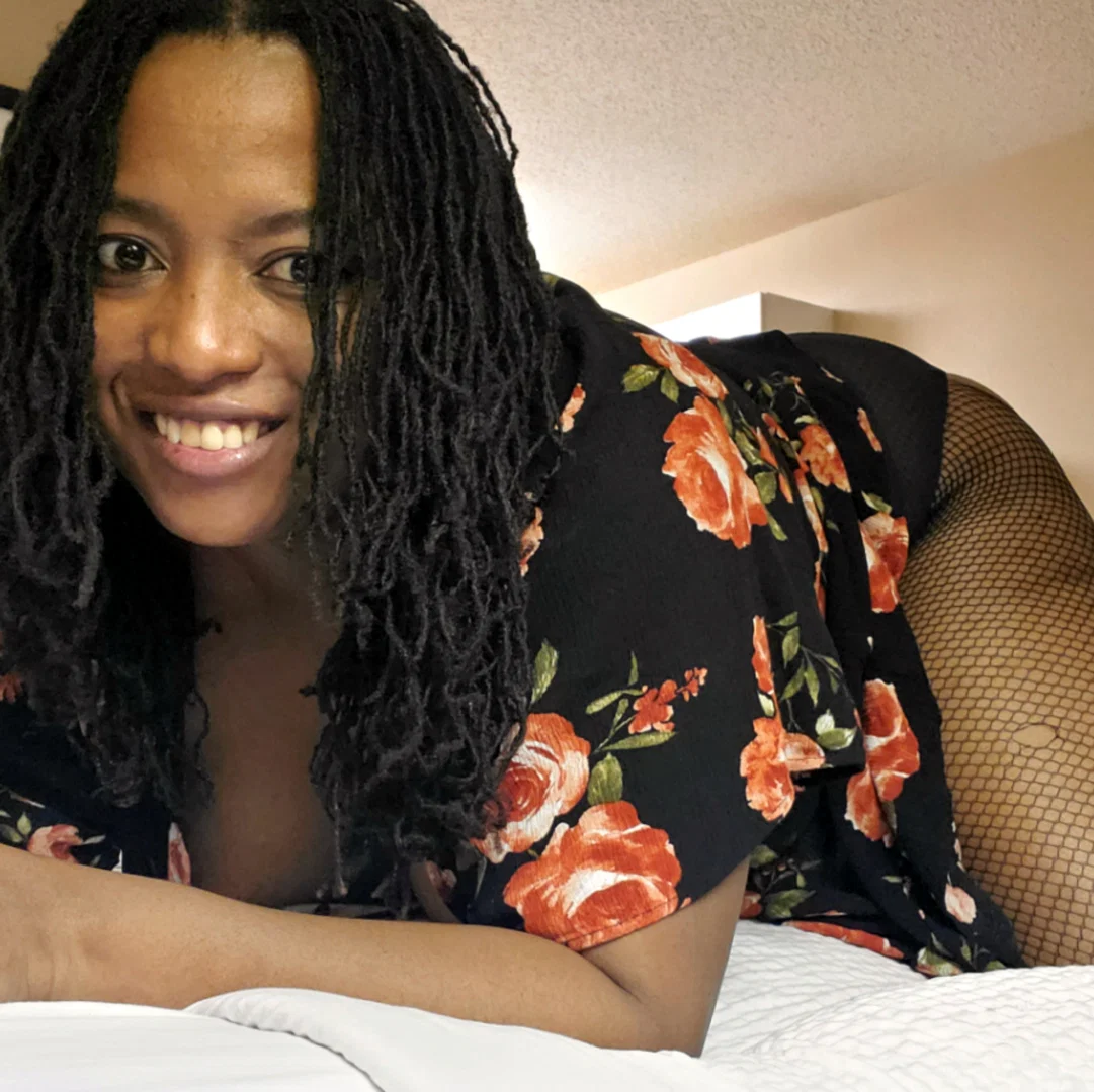 Goddesslola profile banner