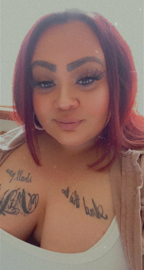 Italia Rose's avatar