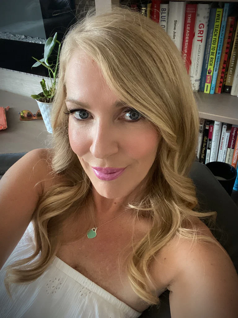 Brandelyn's avatar