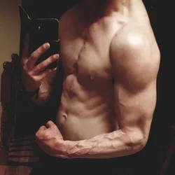 Youngstud's avatar