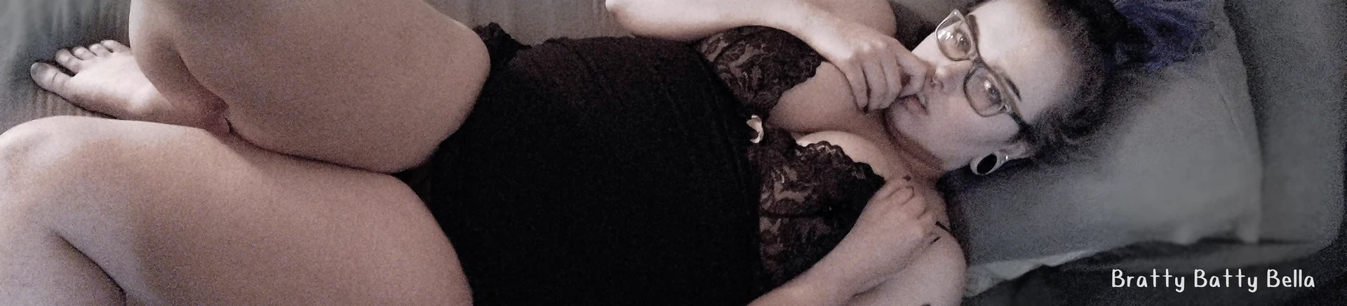 Bratty Bella profile banner