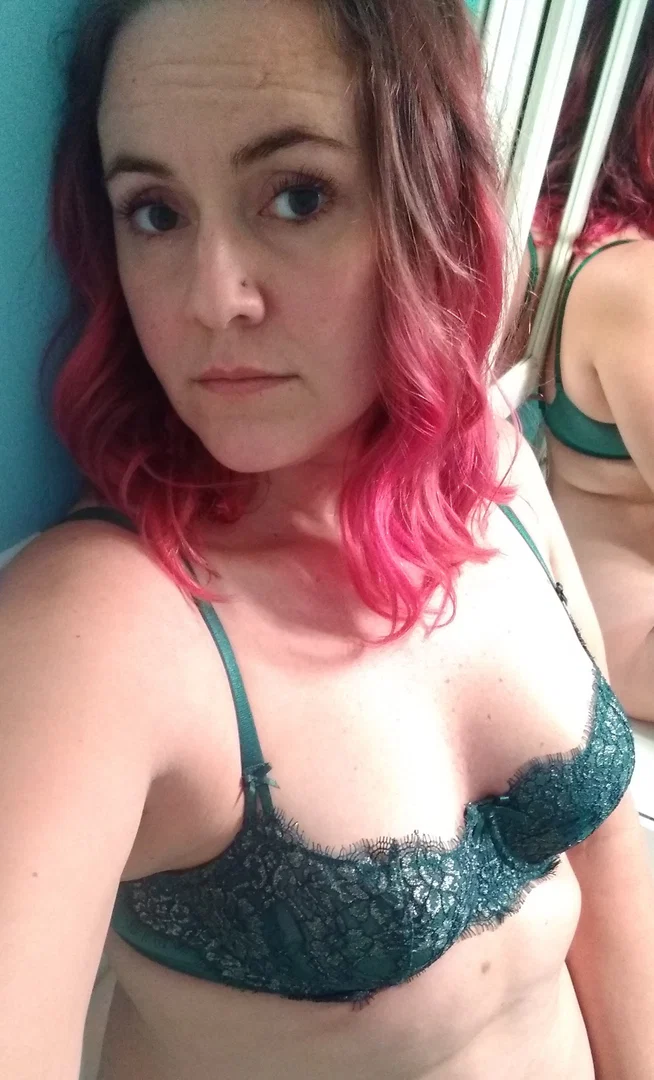 Maeve's Pleasure Lounge profile banner