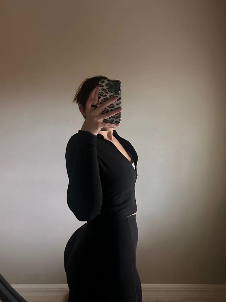 Bella West