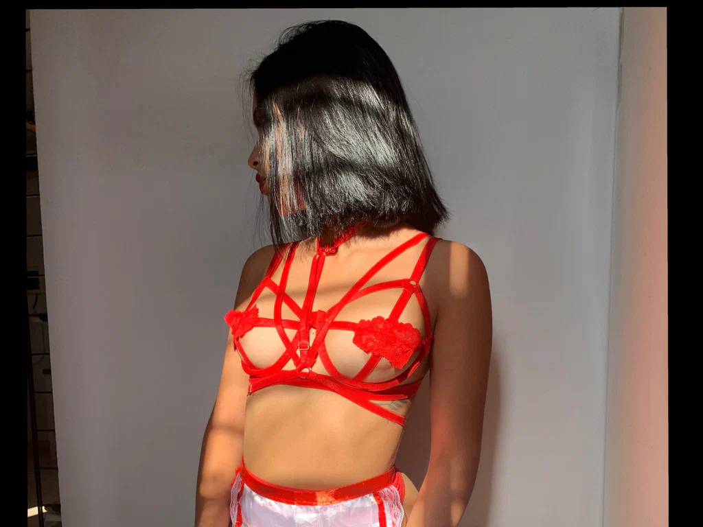 Honey Bunny's avatar