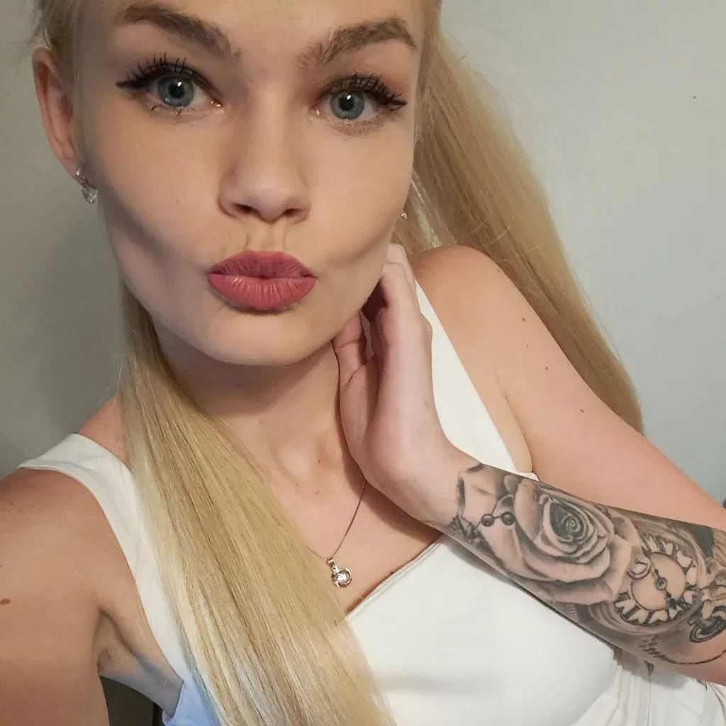Rosalie Cosplay's avatar