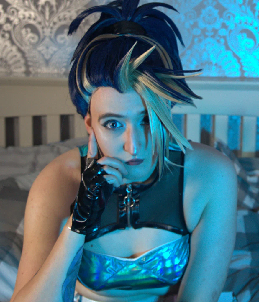 Helena Hurt's avatar