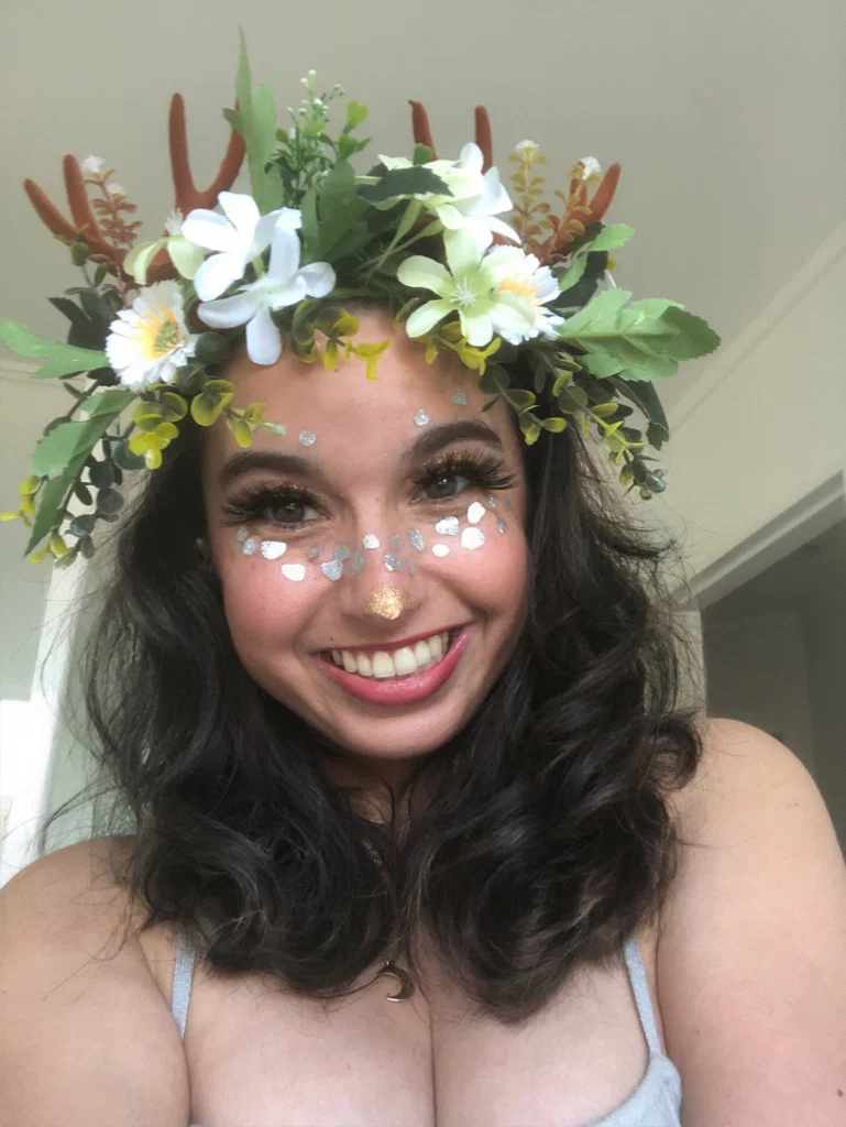 SmilingCici ✨👸🏻's avatar